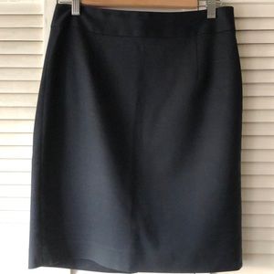 Banana Republic Skirt in Navy